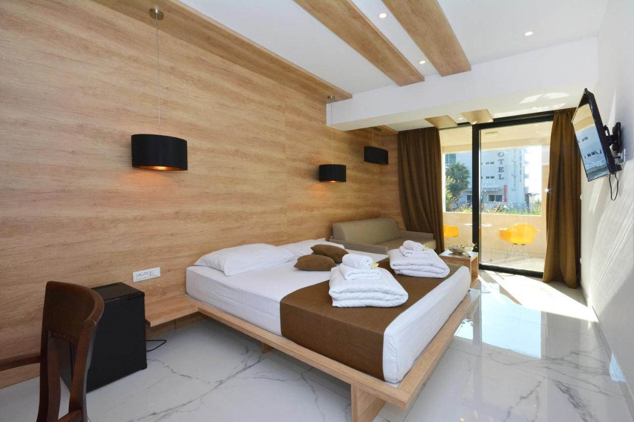 Hotel Jona Podstrana Exterior photo