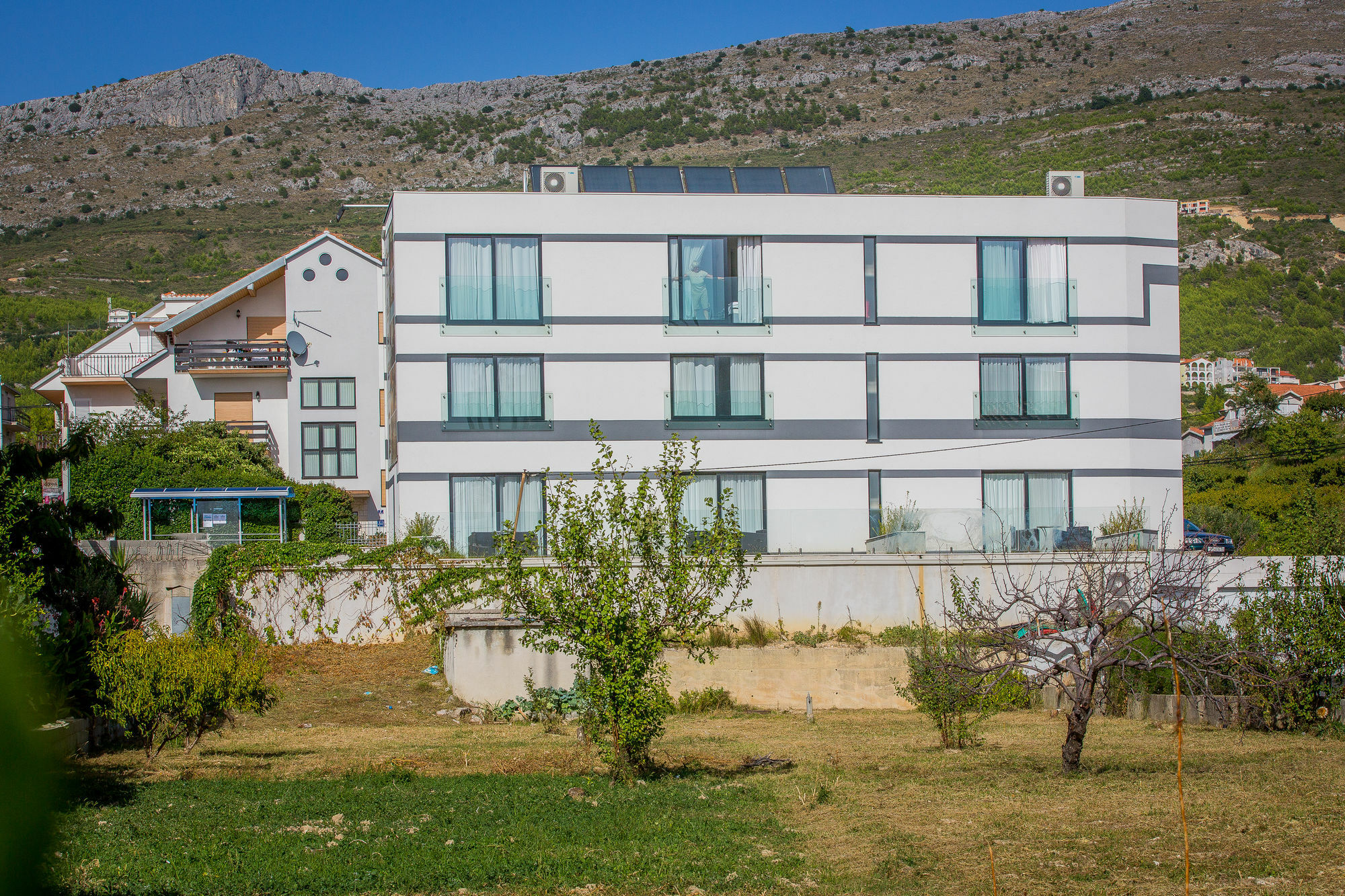 Hotel Jona Podstrana Exterior photo